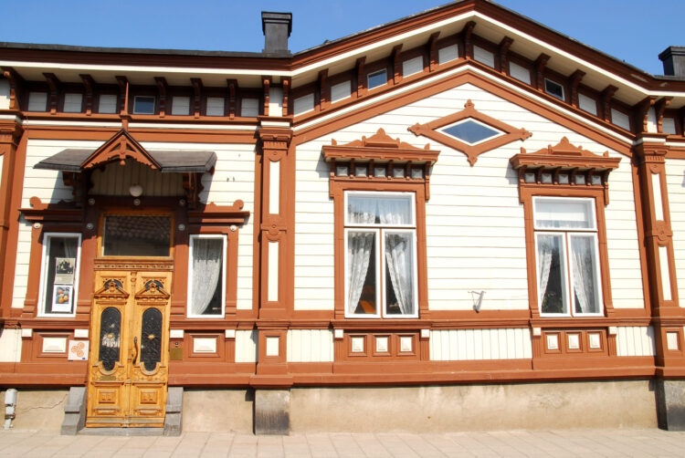 Laivanvarustaja Home Museum Marela's ornate exterior cladding.