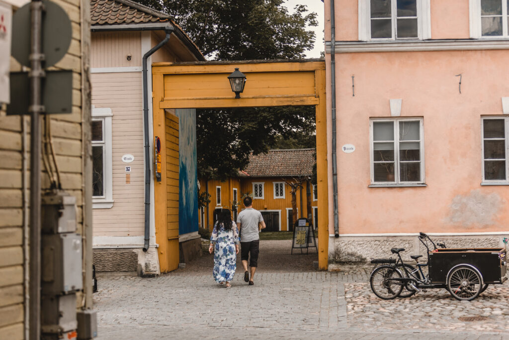 Rauma Art Museum's yellow gate