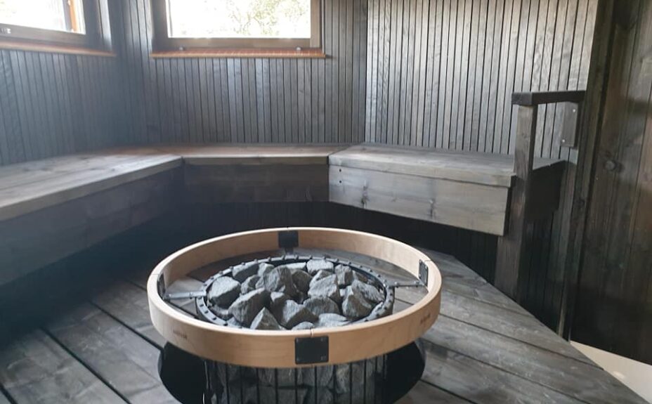 Sauna in Kylmäpihlaja island.