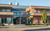 Technology center Sytytin's and restaurant Fööri's main entrance.